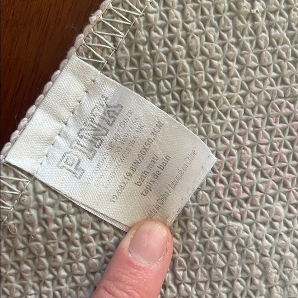 PINK Victoria's Secret Trinket Tray + free bathmat - Picture 5 of 6